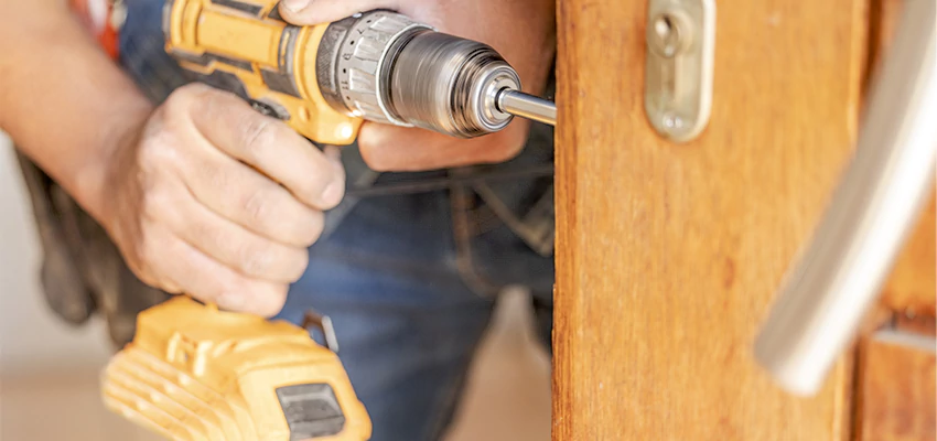 Emergency A1 Locksmith Services in Willowbrook, California