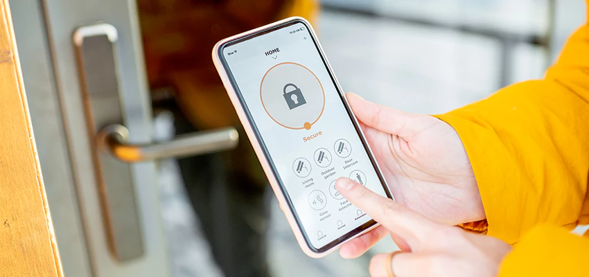 Automatic Door Lock Opener Repair in Willowbrook, California