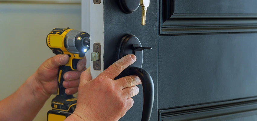 Sliding Door Lock Repair in Willowbrook, CA