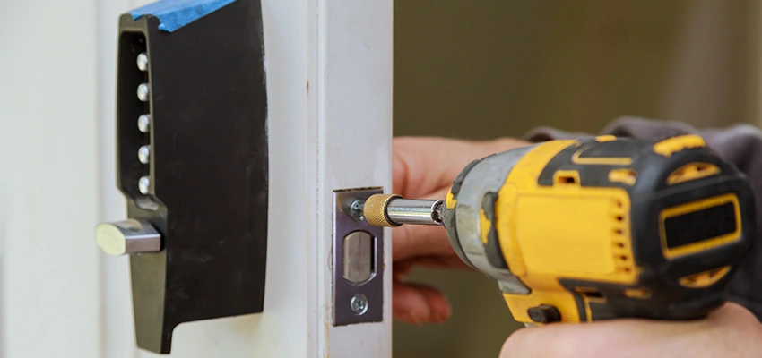 Eviction Locksmith For Key Duplication in Willowbrook, California